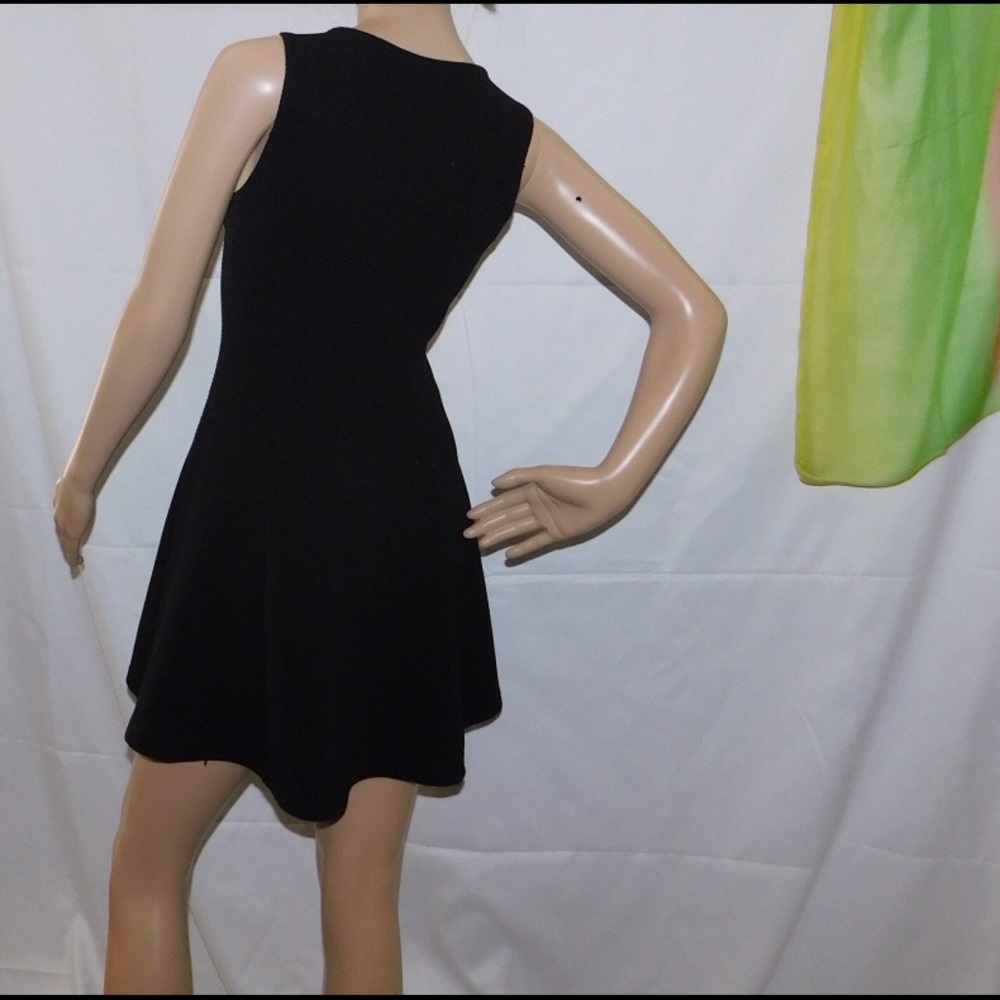 EUC♻️FOREVER 21 MINI BLACK DRESS - Picture 3 of 6